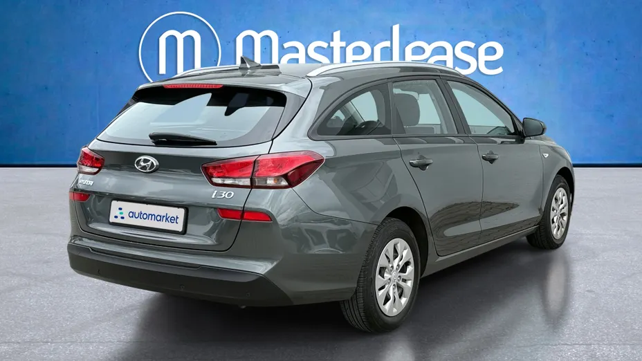 HYUNDAI i30 i30 1.5 DPI Classic +
