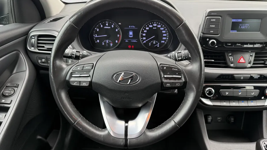 HYUNDAI i30 i30 1.5 DPI Classic +