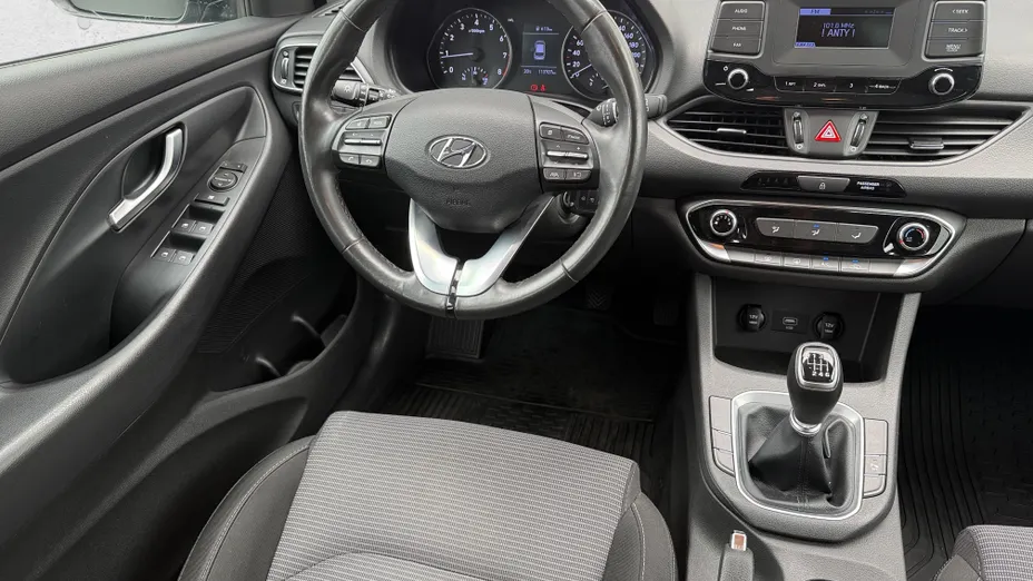 HYUNDAI i30 i30 1.5 DPI Classic +