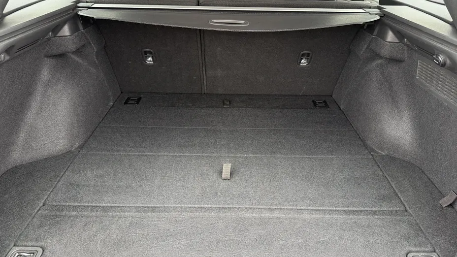 HYUNDAI i30 i30 1.5 DPI Classic +