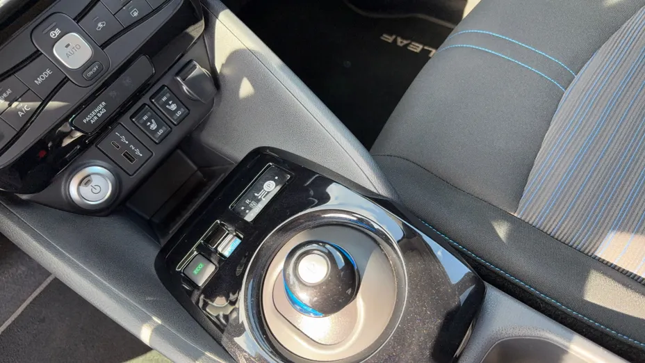 NISSAN Leaf Leaf 40kWh N-Connecta