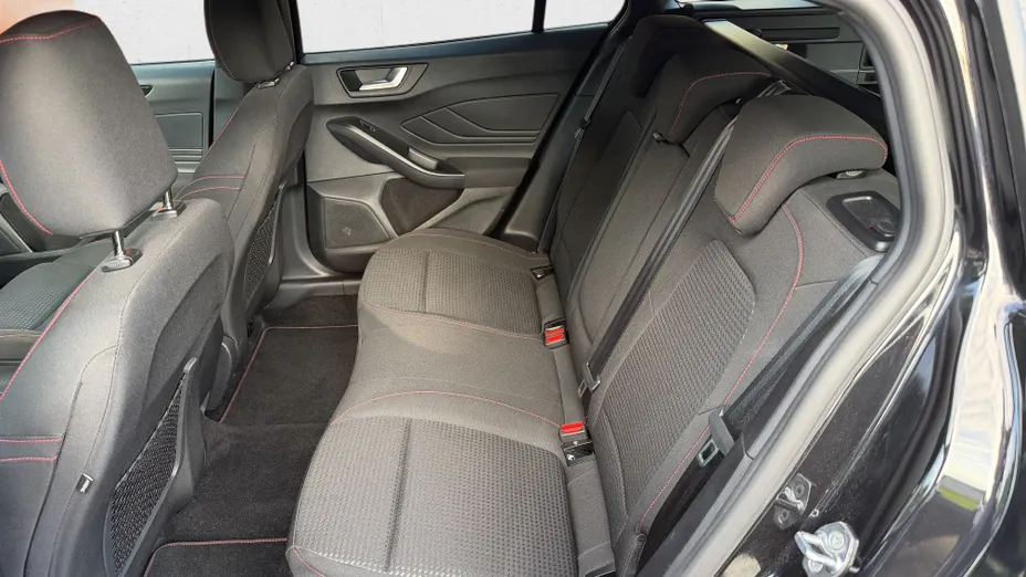 FORD Focus Focus 1.0 EcoBoost mHEV ST-Line X aut
