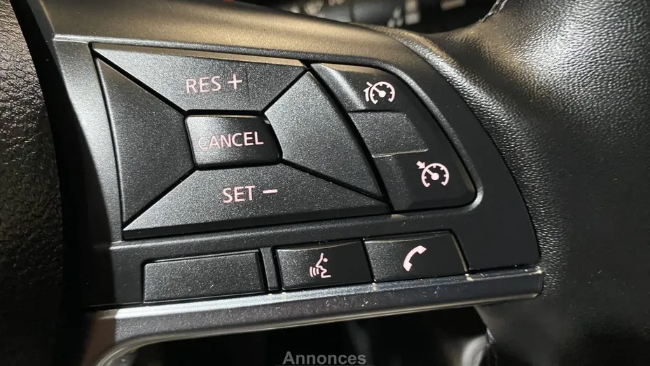 NISSAN Juke -