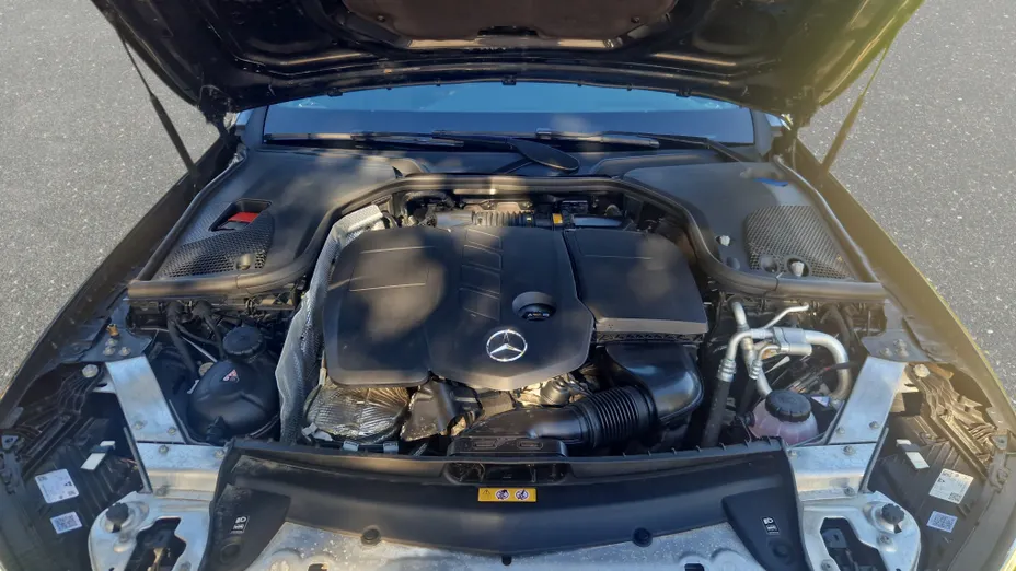 MERCEDES-BENZ E Klasa E 220 d 4-Matic AMG
