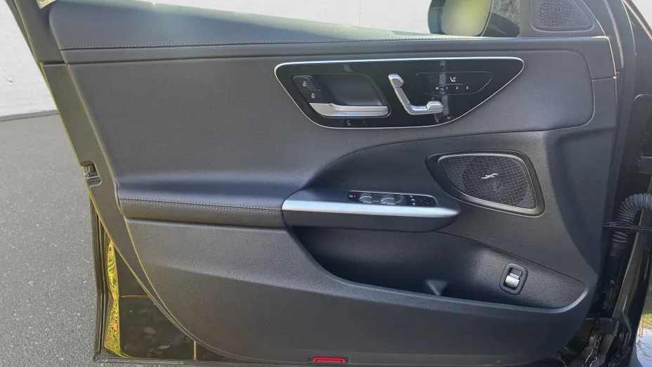 MERCEDES-BENZ C Klasa C 220 d mHEV 4-Matic AMG