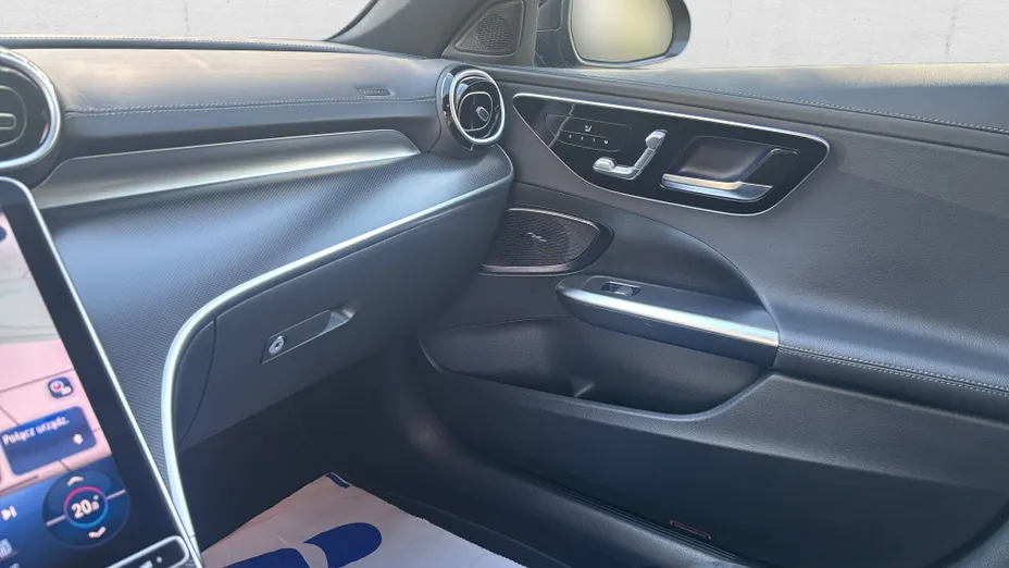 MERCEDES-BENZ C Klasa C 220 d mHEV 4-Matic AMG