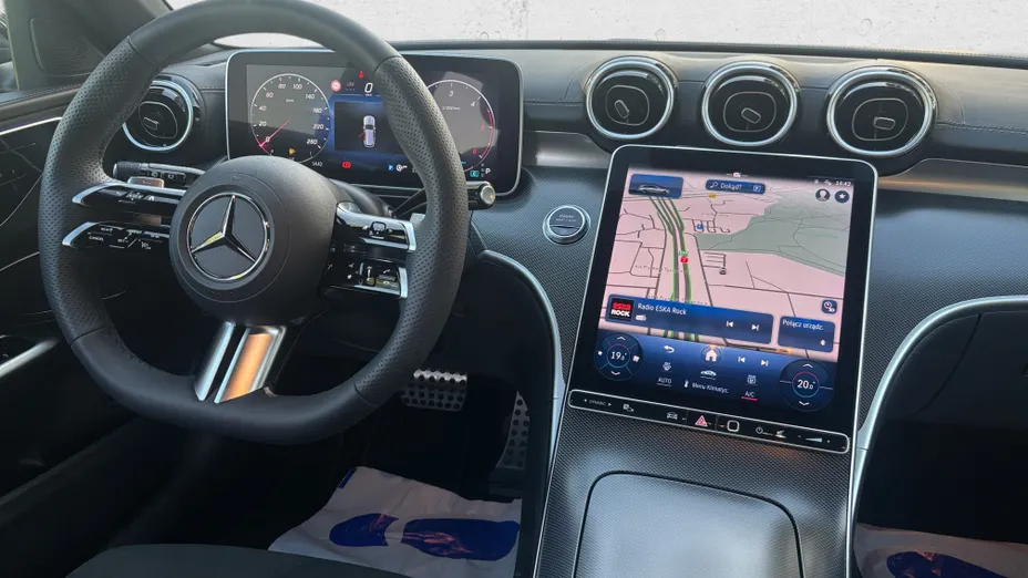 MERCEDES-BENZ C Klasa C 220 d mHEV 4-Matic AMG