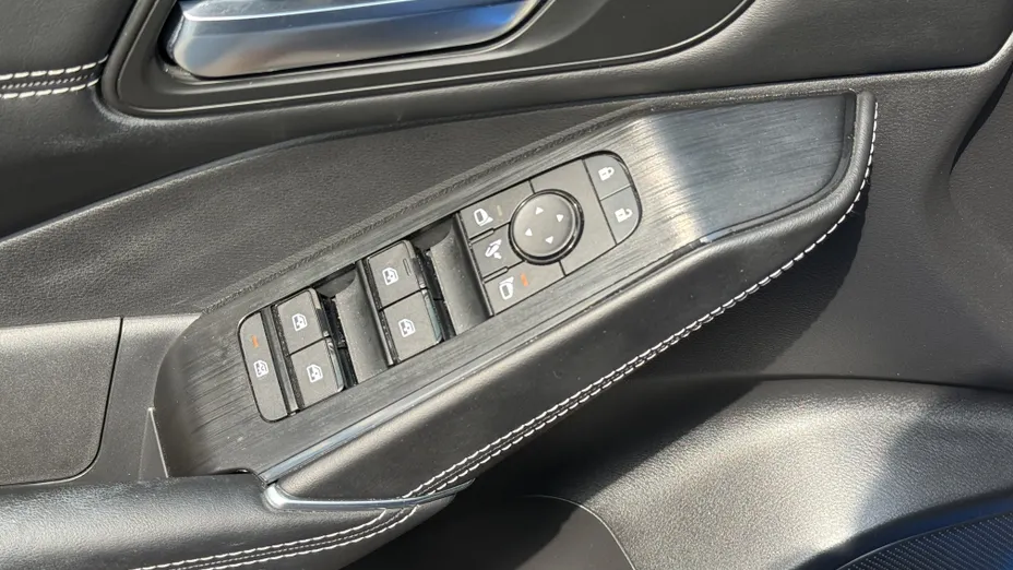 NISSAN Qashqai Qashqai 1.3 DIG-T mHEV N-Connecta Xtronic