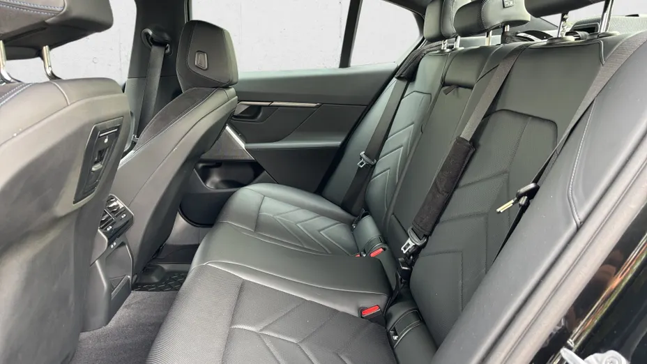 BMW Seria 5 520d mHEV M Sport aut