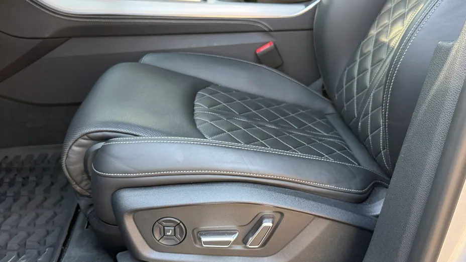 AUDI Q8 / E-Tron Q8 50 TDI mHEV Quattro Tiptronic