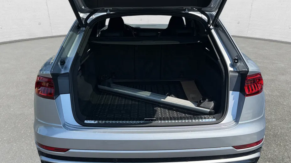 AUDI Q8 / E-Tron Q8 50 TDI mHEV Quattro Tiptronic