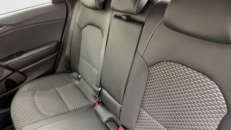 KIA Cee'd Ceed 1.5 T-GDI Business Line