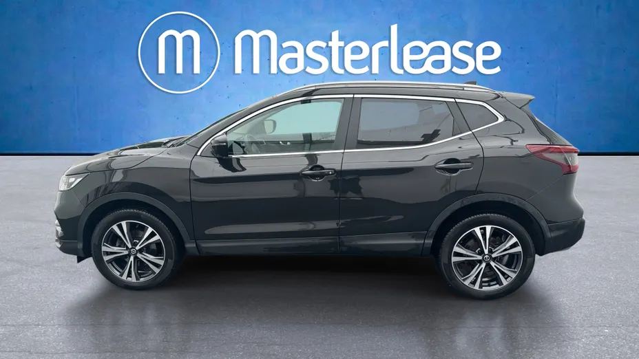 NISSAN Qashqai Qashqai 1.3 DIG-T N-Connecta DCT