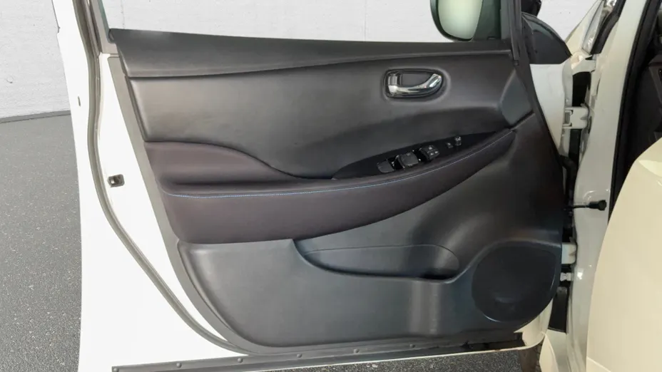 NISSAN Leaf Leaf 40kWh N-Connecta