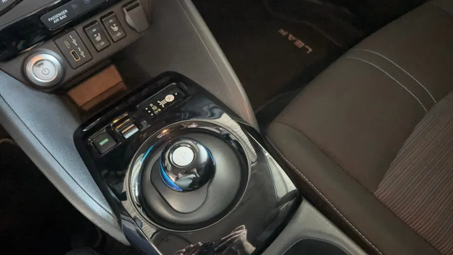 NISSAN Leaf Leaf 40kWh N-Connecta