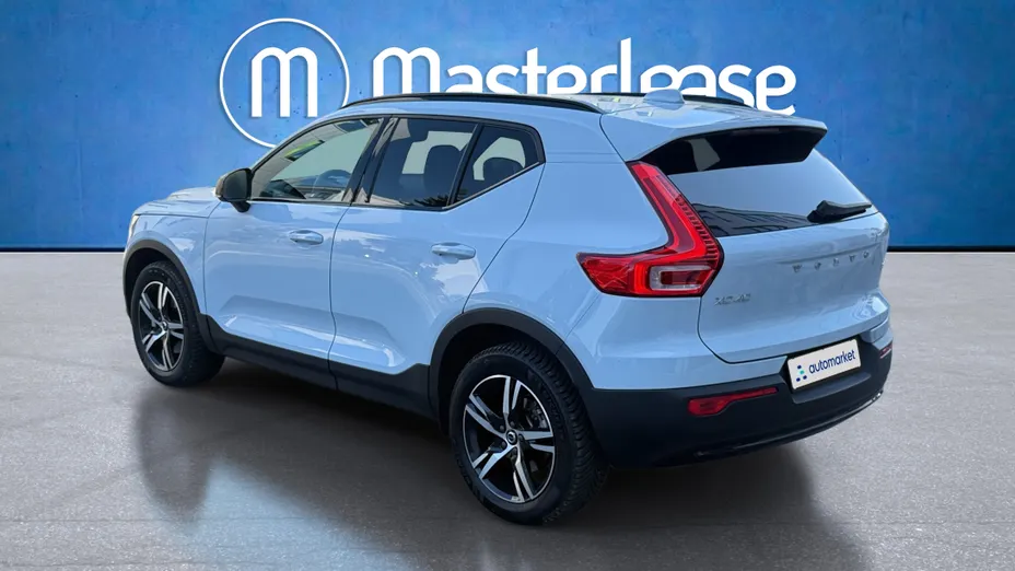 VOLVO XC40 XC40 B3 Plus Dark aut