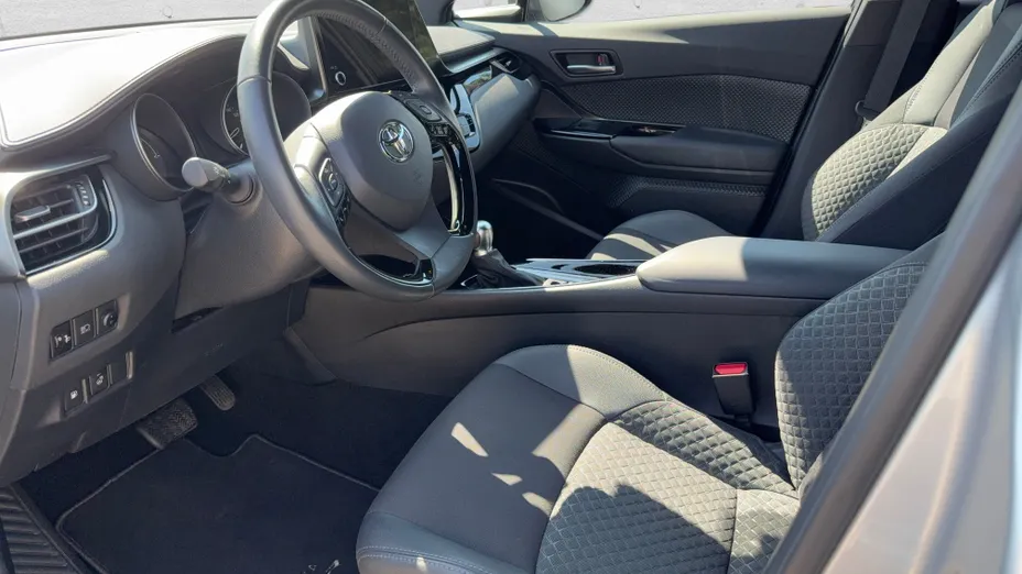 TOYOTA C-HR C-HR 1.8 Hybrid GPF Style