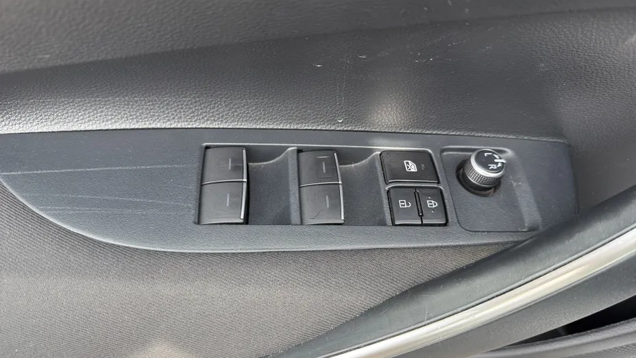 TOYOTA Corolla Corolla 1.5 Comfort