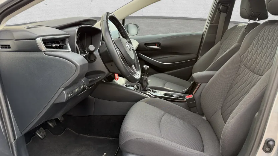 TOYOTA Corolla Corolla 1.5 Comfort