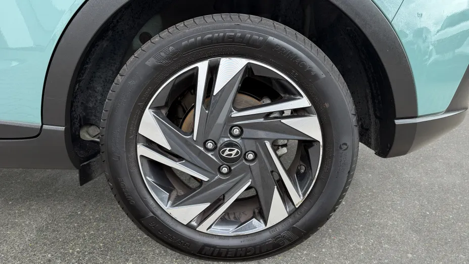 HYUNDAI Bayon Bayon 1.0 T-GDI Smart DCT