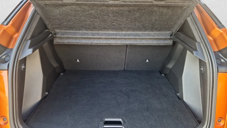 PEUGEOT 2008 e-2008 Allure Pack