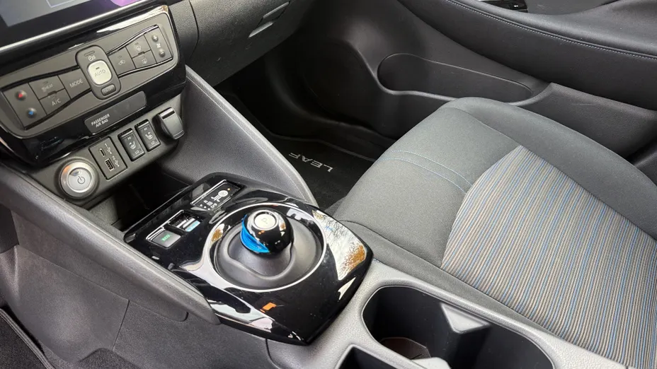 NISSAN Leaf Leaf 40kWh N-Connecta