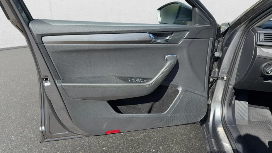 SKODA Superb Superb 2.0 TSI Style DSG