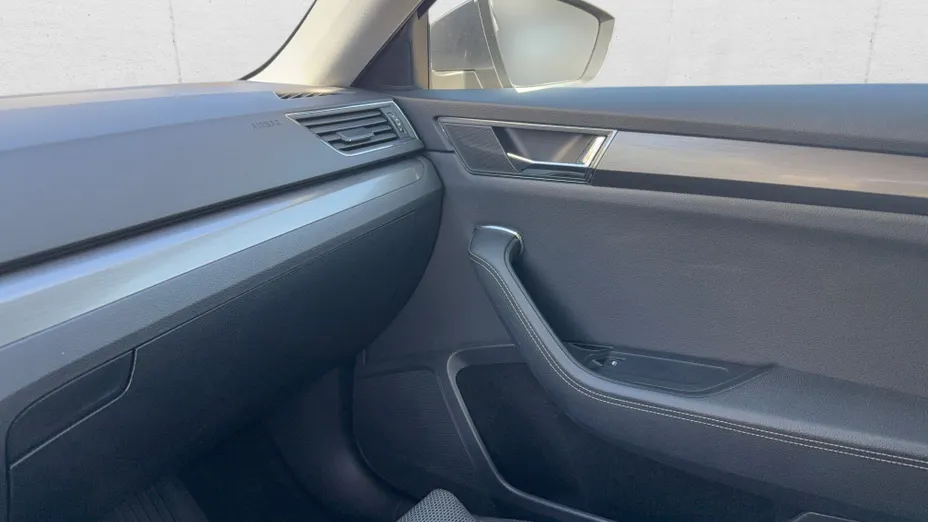 SKODA Superb Superb 2.0 TSI Style DSG