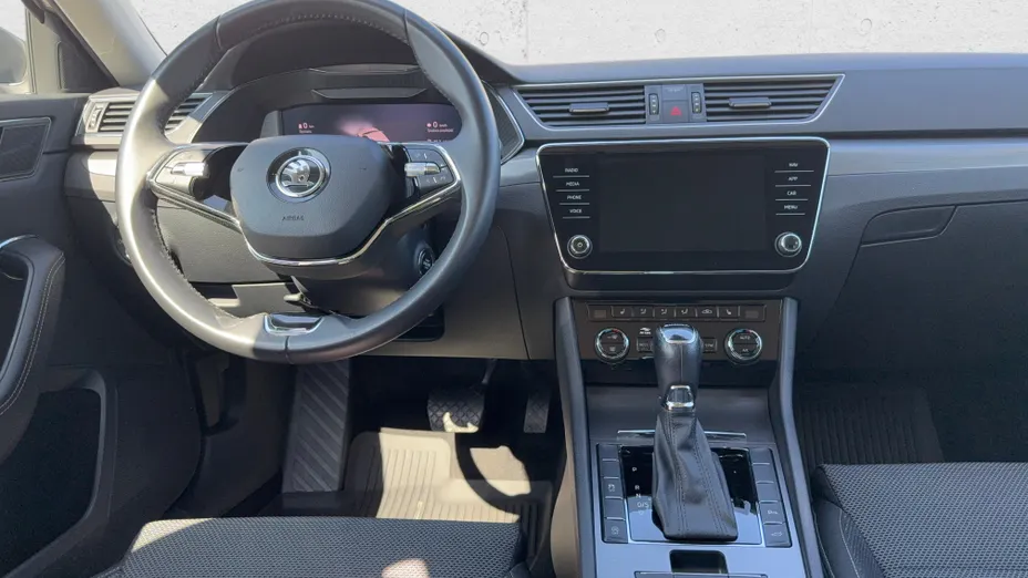 SKODA Superb Superb 2.0 TSI Style DSG