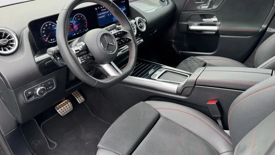 MERCEDES-BENZ GLA GLA 200 mHEV AMG Line 7G-DCT