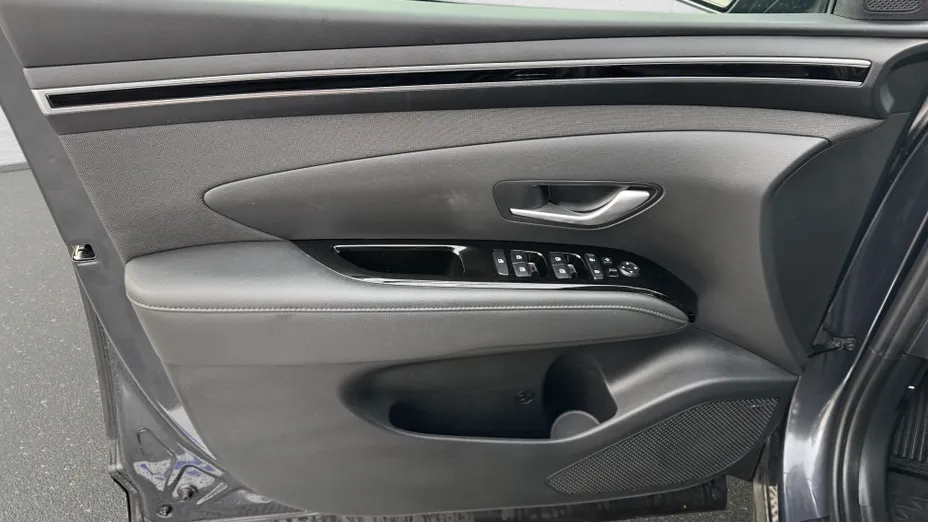 HYUNDAI Tucson Tucson 1.6 T-GDi HEV Executive Final Edition 2WD