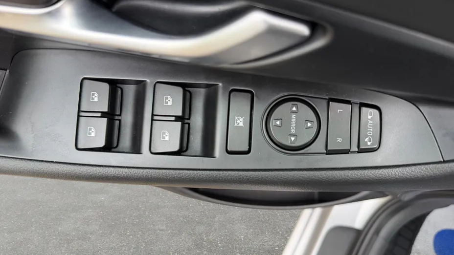 HYUNDAI i30 i30 1.5 DPI Smart