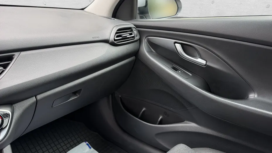 HYUNDAI i30 i30 1.5 DPI Smart