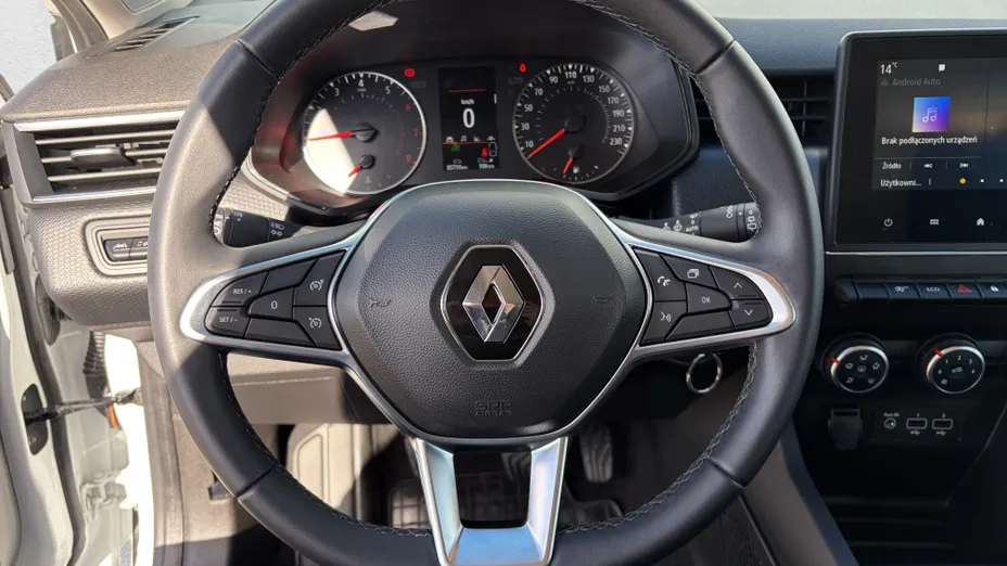 RENAULT Clio Clio 1.0 TCe Equilibre