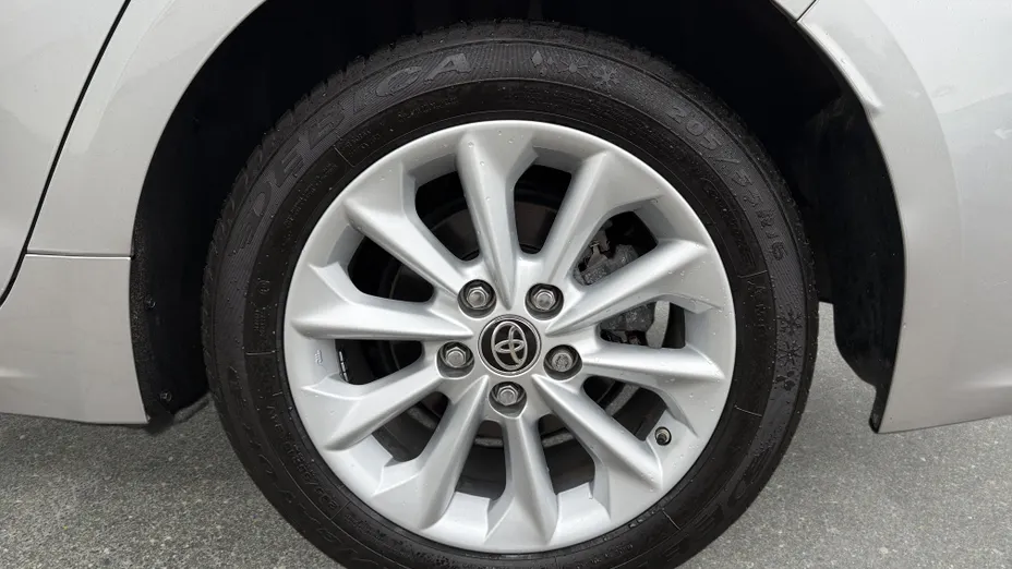 TOYOTA Corolla Corolla 1.5 Comfort