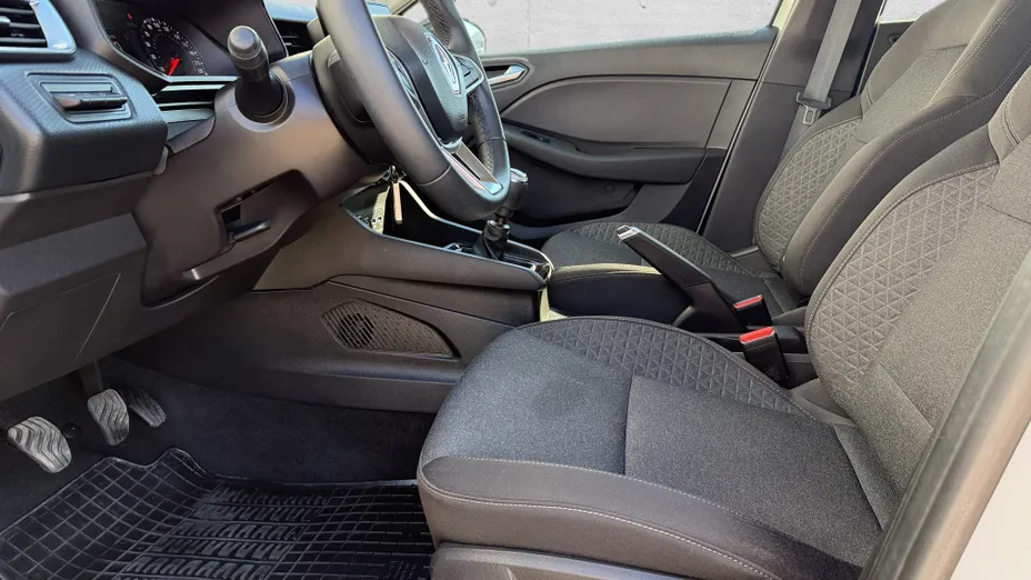 RENAULT Clio Clio 1.0 TCe Equilibre