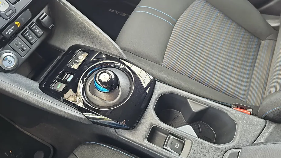 NISSAN Leaf Leaf 40kWh N-Connecta