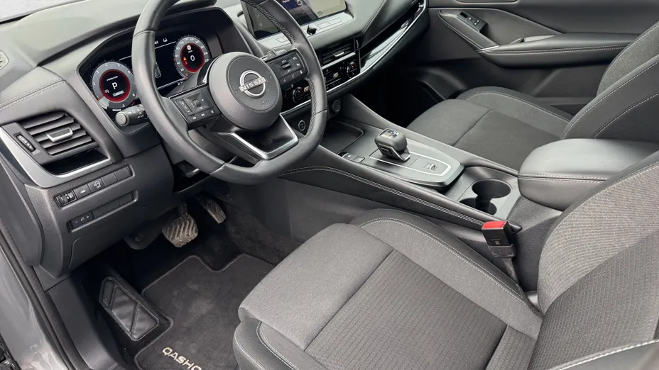 NISSAN Qashqai Qashqai 1.3 DIG-T mHEV N-Connecta Xtronic