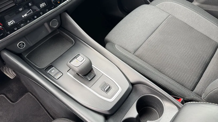 NISSAN Qashqai Qashqai 1.3 DIG-T mHEV N-Connecta Xtronic