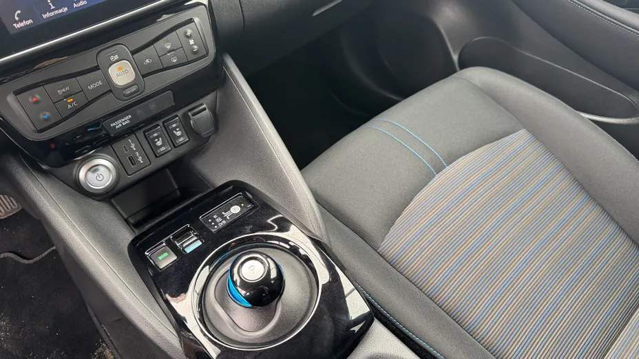 NISSAN Leaf Leaf 40kWh N-Connecta
