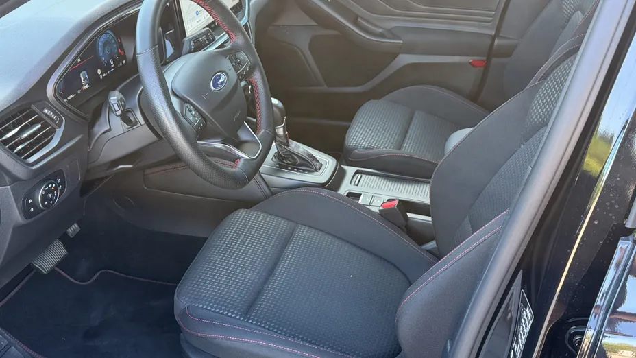 FORD Focus Focus 1.0 EcoBoost mHEV ST-Line X aut