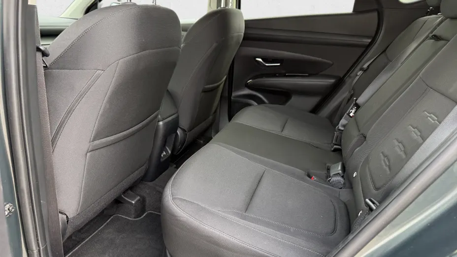 HYUNDAI Tucson Tucson 1.6 T-GDi HEV Smart 2WD aut