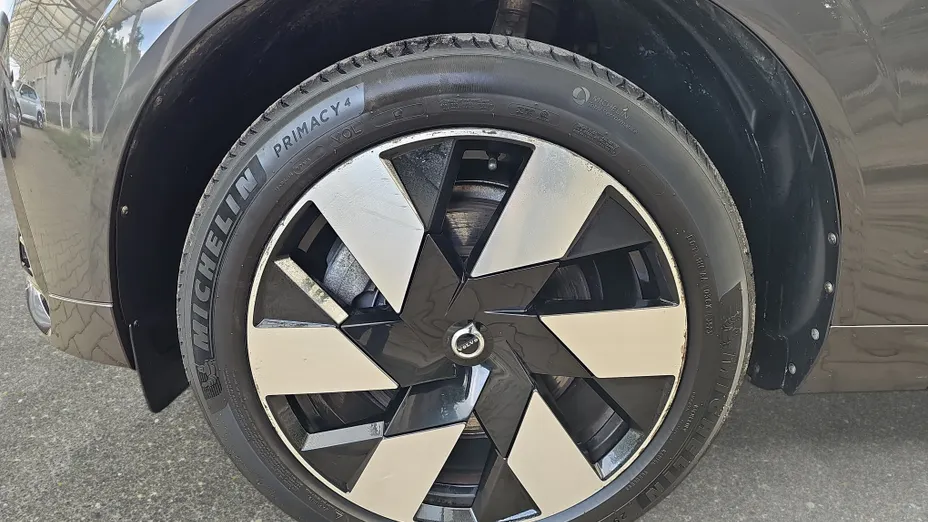 VOLVO XC60 XC60 T8 Plug-In Hybrid AWD Ultimate Dark aut