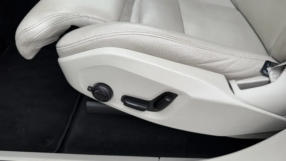 VOLVO XC90 XC90 T8 AWD Plug-In Hybrid Plus Dark 7os aut