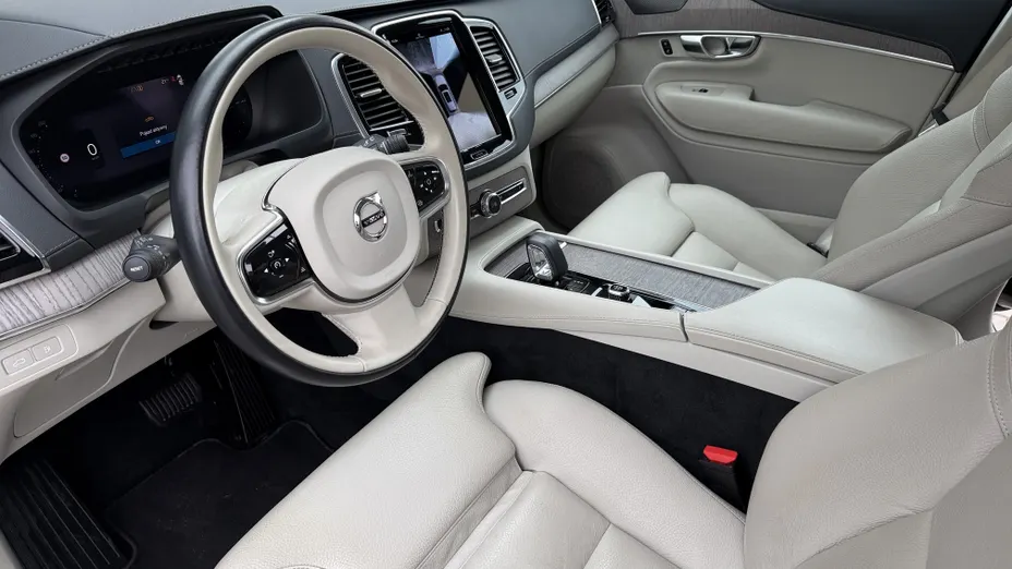 VOLVO XC90 XC90 T8 AWD Plug-In Hybrid Plus Dark 7os aut