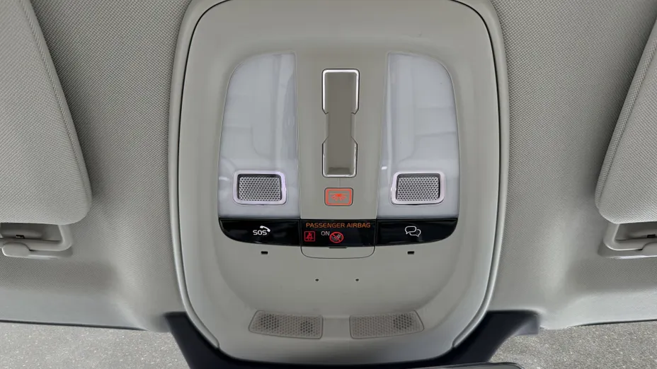 VOLVO XC90 XC90 T8 AWD Plug-In Hybrid Plus Dark 7os aut