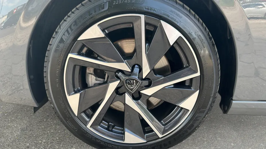 PEUGEOT 308 308 1.5 BlueHDi Allure S&S EAT8