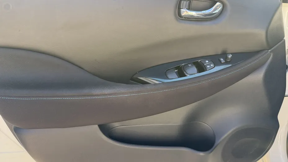 NISSAN Leaf Leaf 40kWh N-Connecta
