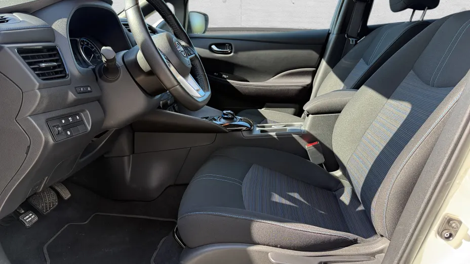 NISSAN Leaf Leaf 40kWh N-Connecta