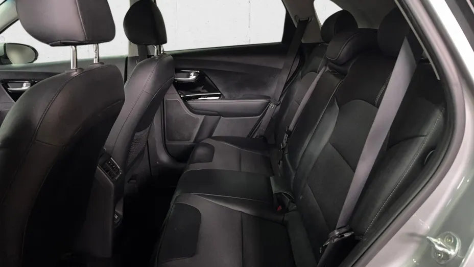 KIA Niro Niro 1.6 GDI Hybrid L Business Line